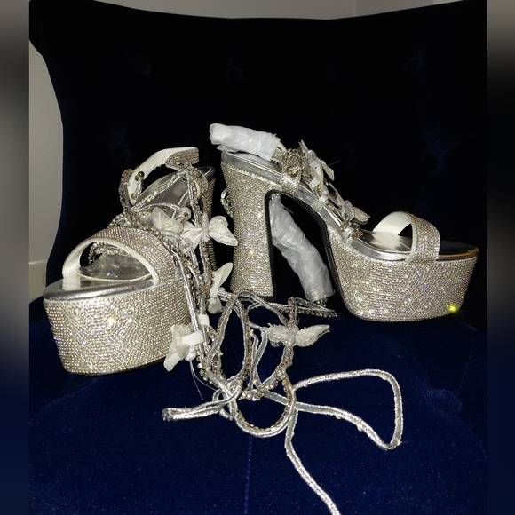 NWOB Dolls Kill Poster Girl Blindin' Pixie Queen Lace Up Heels Butterfly 8! - Picture 8 of 16